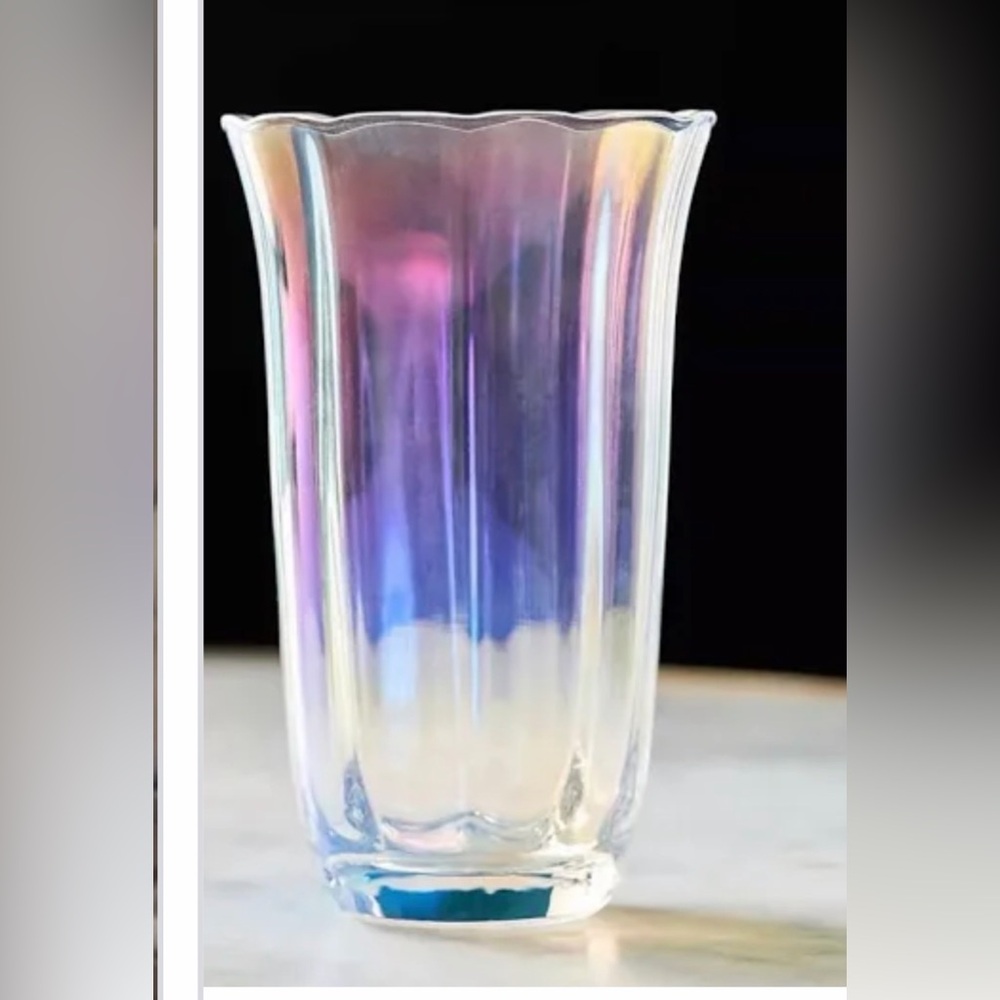 EUC like new Anthropologie Fleur highball iridescent glasses!! Set of two!